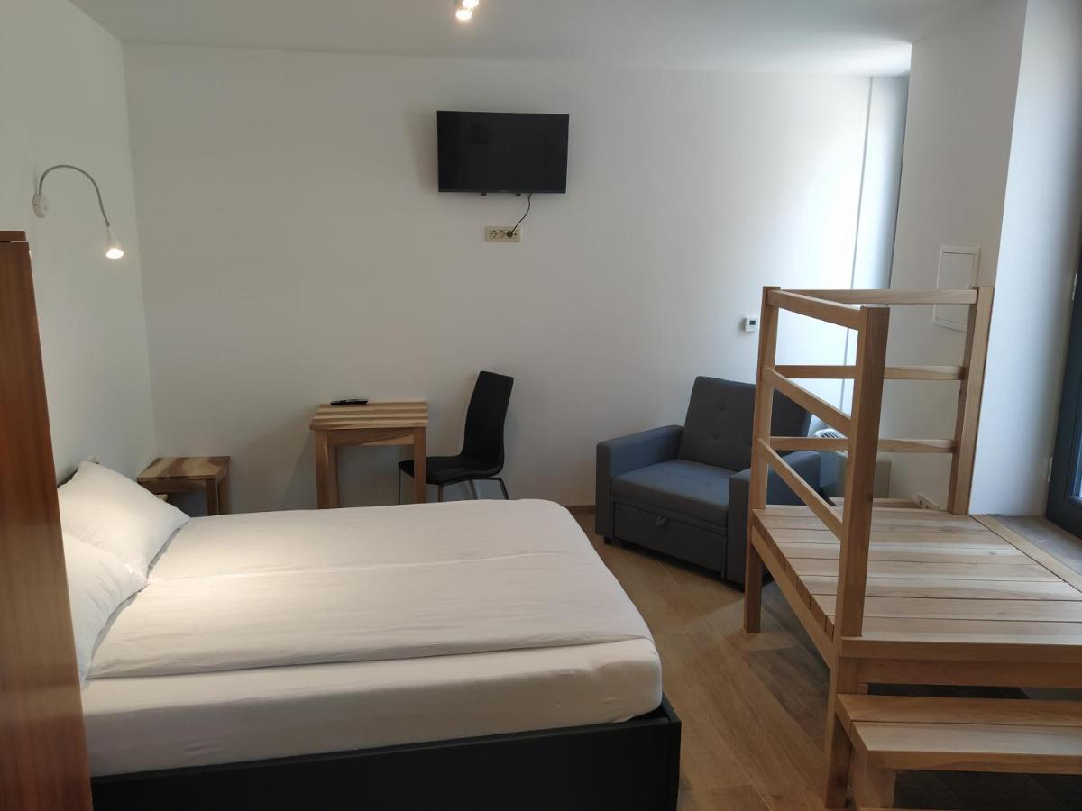 Apartmaji Maln Dolenjske Toplice Extérieur photo