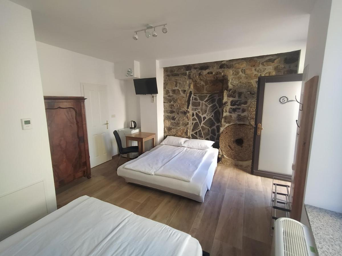 Apartmaji Maln Dolenjske Toplice Extérieur photo